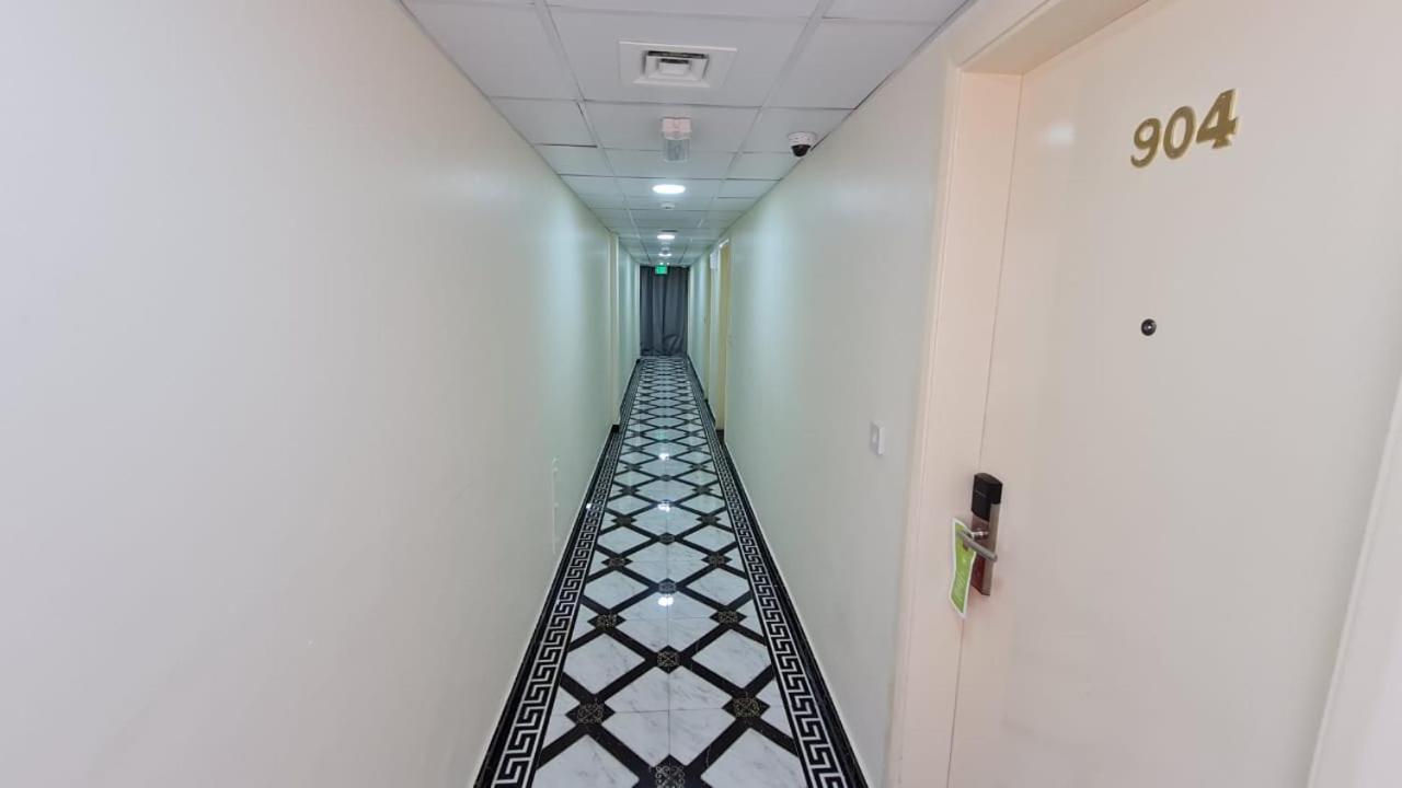 Phoenicia Grand Hotel Dubai Bagian luar foto