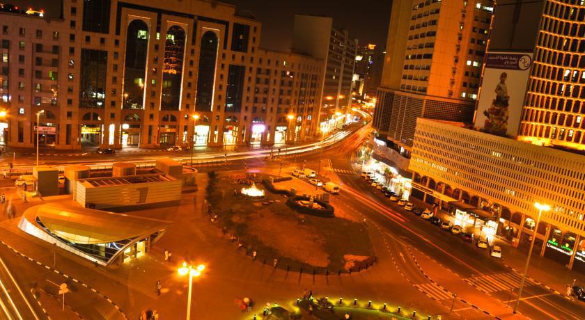 Phoenicia Grand Hotel Dubai Bagian luar foto